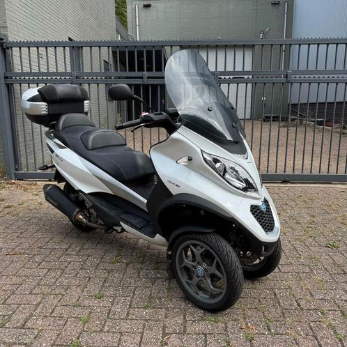 PIAGGIO MP3 500 LT SPORT - Als nieuw!, Motoren, Motoren | Piaggio, Bedrijf, Scooter, 12 t/m 35 kW, Minimaal motorrijbewijs A1