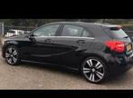 Mercedes-Benz A-Klasse A180 1.6 Blue Efficiency 2015 Zwart, Auto's, Mercedes-Benz, Voorwielaandrijving, 65 €/maand, 4 cilinders