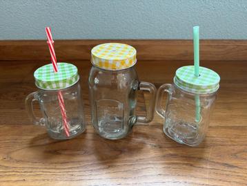 Drinkbekers beschikbaar voor biedingen