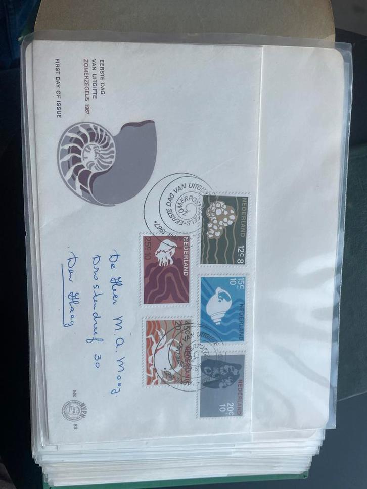 Oude Enveloppen met Postzegels - Verzameling, Postzegels en Munten, Brieven en Enveloppen | Nederland, Envelop, Ophalen of Verzenden