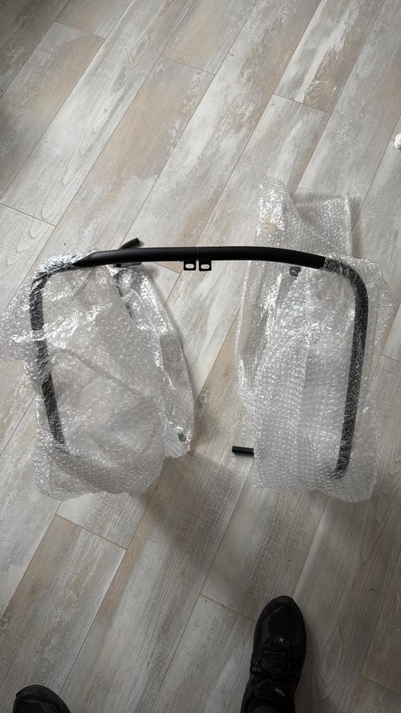 Vespa SprintPrimavera valbeugel matzwart GLOEDNIEUW COMPLEET, Motoren, Tuning en Styling, Ophalen of Verzenden