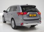 Mitsubishi Outlander 2.4 PHEV Intense | Keyless | Camera | P, Auto's, Mitsubishi, Te koop, Zilver of Grijs, Gebruikt, 750 kg