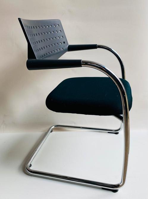 Vitra Visavis design stoelen (4), Huis en Inrichting, Stoelen, Gebruikt, Vier, Kunststof, Metaal, Zwart, Ophalen