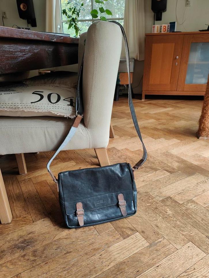 Berba vol lederen tas ongebruikt., Sieraden, Tassen en Uiterlijk, Tassen | Damestassen, Nieuw, Zwart, Ophalen of Verzenden