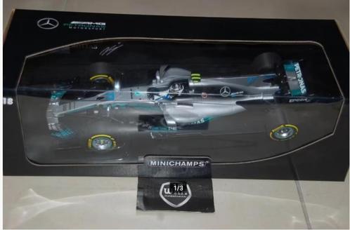 MERCEDES W08 F1 BOTTAS SPAIN GP Minichamps WRH, Hobby en Vrije tijd, Modelauto's | 1:18, Zo goed als nieuw, Auto, MiniChamps, Verzenden