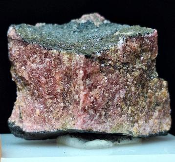 ZELDZAAM PYROXMANGIET, JAPAN beschikbaar voor biedingen