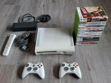Xbox 360 2 controllers en spellen  beschikbaar voor biedingen