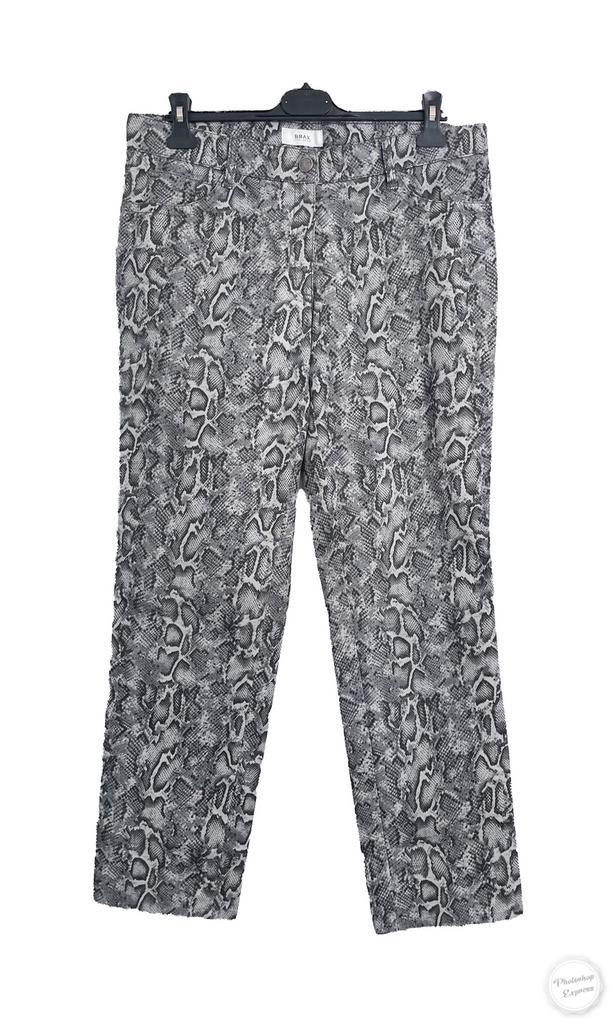 Mooie broek van Brax 42, Kleding | Dames, Broeken en Pantalons, Zo goed als nieuw, Maat 42/44 (L), Grijs, Lang, Ophalen of Verzenden