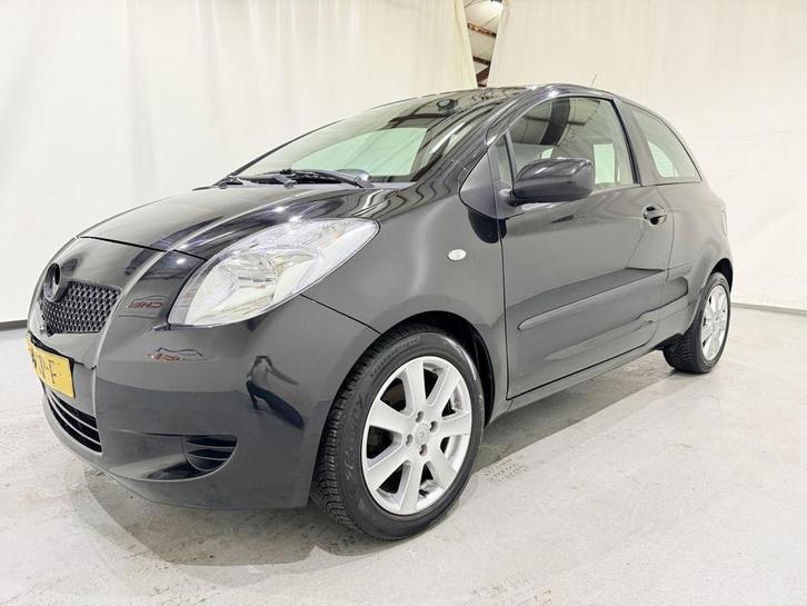 Toyota Yaris 1.3 VVT-i Sol Airco (bj 2006), Auto diversen, Schadeauto's, Toyota, Handgeschakeld, Benzine, Overige carrosserieën
