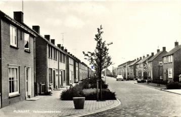 Fijnaart, Valenciennestraat - auto - 1970 gelopen beschikbaar voor biedingen
