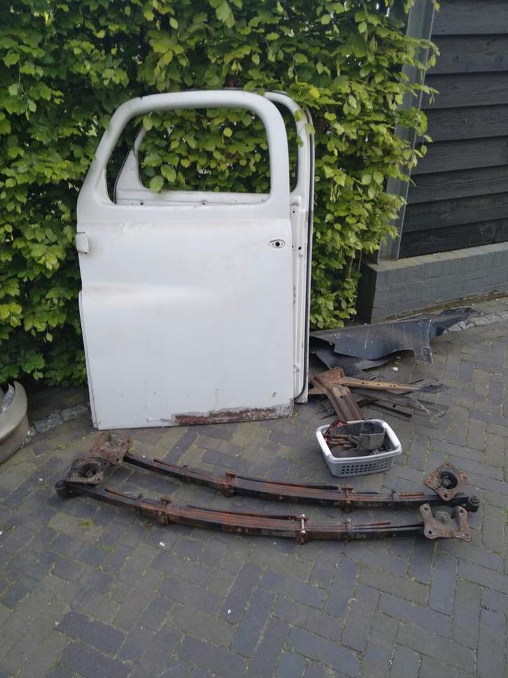 Onderdelen Dodge 1948 - 1952 pickup onderdelen., Auto-onderdelen, Carrosserie en Plaatwerk, Motorkap, Dodge, Voor, Ophalen