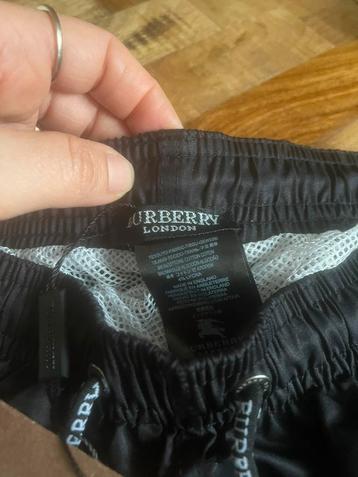Nieuw burberry zwemshort maat m beschikbaar voor biedingen