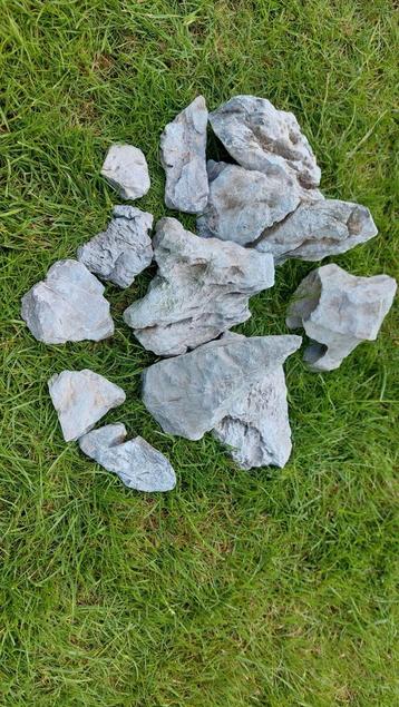 Hardscape stenen 6 kg 12 stuks beschikbaar voor biedingen