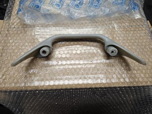 spoiler - beugel Gilera Runner Sd-Dd-Sp Primer NoS 298897, Fietsen en Brommers, Brommeronderdelen | Scooters, Nieuw, Overige merken