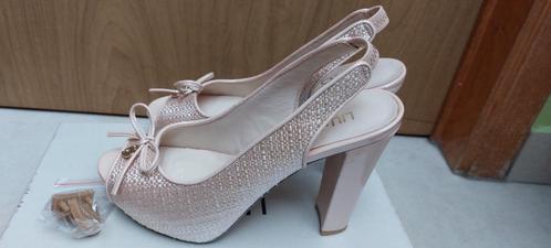 High heels / pumps Liu Jo (in originele doos), Kleding | Dames, Schoenen, Zo goed als nieuw, Pumps, Roze, Ophalen of Verzenden