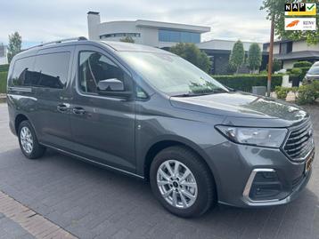 Ford TOURNEO CONNECT automaat 1.5 zeer luxe uitgevoerd. 114  beschikbaar voor biedingen