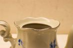 JGZ H handelsmerk porseleinen theepot 49775, Gebruikt, Ophalen of Verzenden, Bord(en), Wedgwood
