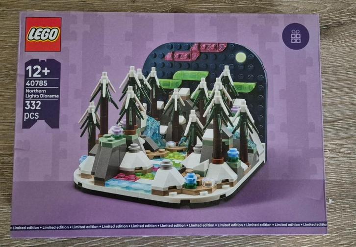 LEGO 40785 GWP Noorderlicht Diorama, Kinderen en Baby's, Speelgoed | Duplo en Lego, Nieuw, Ophalen of Verzenden