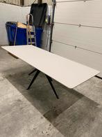 Dyyk Eettafel 240x100cm - Fenix Beige, Zwarte Poot, Ophalen, 100 tot 150 cm, Nijverheidsweg 12, 200 cm of meer