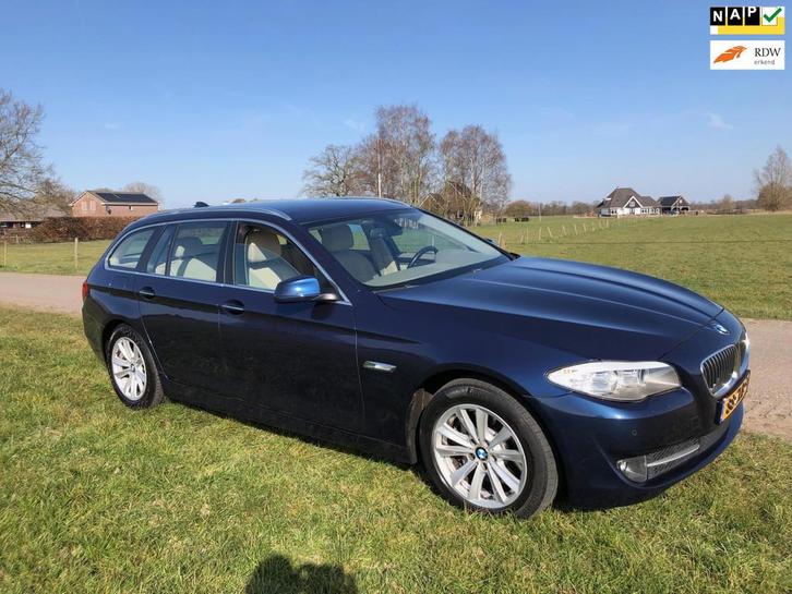 BMW 5-serie Touring 528xi Aut. High Executive, Auto's, BMW, Bedrijf, Te koop, 5-Serie, 4x4, ABS, Airbags, Airconditioning, Alarm