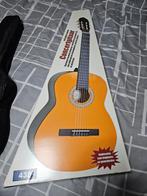 Gitaar met tas en diverse extra's, Muziek en Instrumenten, Ophalen of Verzenden, Zo goed als nieuw, Klassieke of Spaanse gitaar