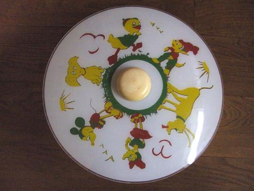 Vintage Plafonniere met oude Disney figuren, Huis en Inrichting, Lampen | Hanglampen, Gebruikt, Minder dan 50 cm, Glas, Ophalen of Verzenden