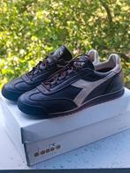 Diadora sneakers, Bruin, Ophalen of Verzenden, Zo goed als nieuw, Diadora