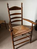 Antieke rieten stoelen, Ophalen