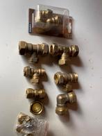 Knelkoppelingen, Doe-het-zelf en Verbouw, Buizen en Afvoer, Pvc, Overige typen, Ophalen of Verzenden, Zo goed als nieuw