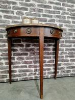 Oude sitetable / tafeltje / halkastje, Huis en Inrichting, Tafels | Sidetables, Ophalen, 25 tot 50 cm, Rechthoekig, 50 tot 100 cm
