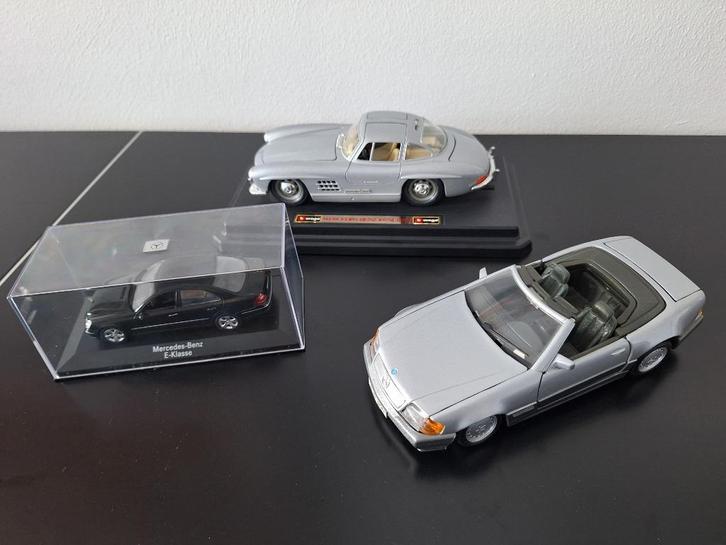 Mercedes model auto's, Hobby en Vrije tijd, Modelauto's | 1:24, Zo goed als nieuw, Auto, Bburago, Ophalen of Verzenden