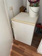 Miele tafelmodel koelkast, Witgoed en Apparatuur, Koelkasten en IJskasten, Ophalen, Gebruikt, Met vriesvak
