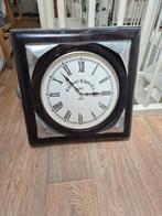 Mooie klok ptmd, Huis en Inrichting, Woonaccessoires | Klokken, Ophalen, Gebruikt
