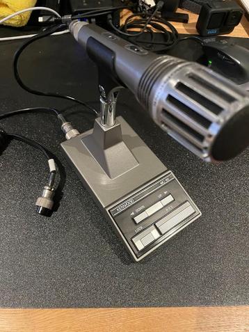 kenwood microphone transciever beschikbaar voor biedingen