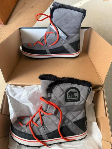 Sorel nieuw met kaartje en doos maat 42 beschikbaar voor biedingen