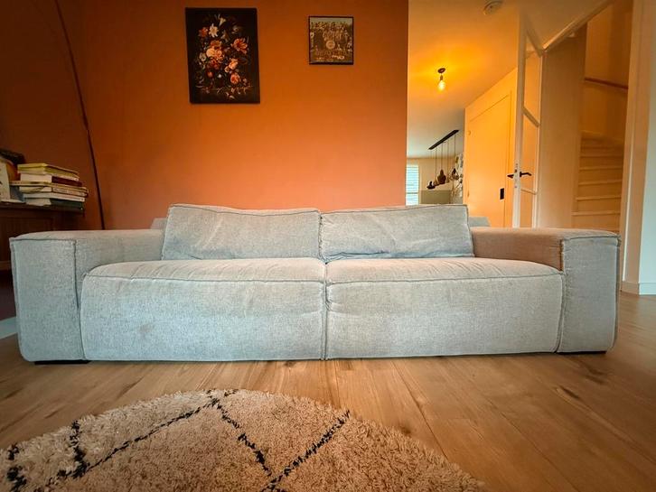 Hele fijne chillbank 3 persoons grijs, Huis en Inrichting, Banken | Bankstellen, Gebruikt, Rechte bank, Driepersoons, 200 tot 250 cm