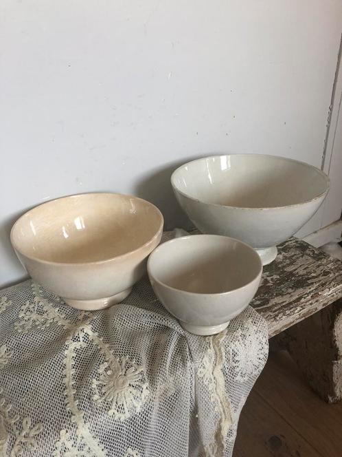 Oude ( franse ) spoelkommen beboterd, Antiek en Kunst, Antiek | Servies los, Ophalen of Verzenden
