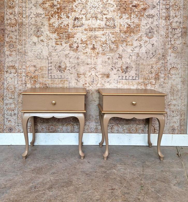 Queen Anne nachtkastjes/ set kastjes in taupe, Huis en Inrichting, Kasten | Ladekasten, Minder dan 100 cm, 25 tot 50 cm, 1 of 2 laden