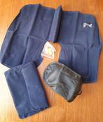 Complete nieuwe reisset: nekkussen, oordoppen en slaapmasker, Ophalen of Verzenden, Nieuw, Blauw, 30 cm of meer