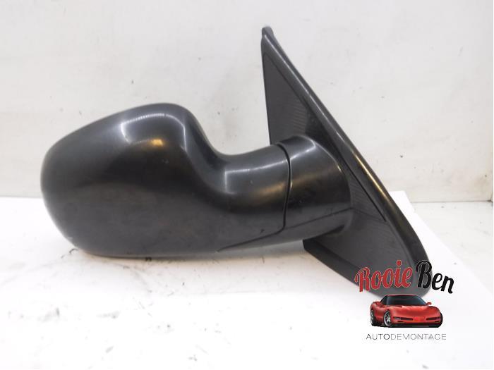 Buitenspiegel rechts van een Chrysler Voyager, Auto-onderdelen, Spiegels, Gebruikt, -, Ophalen of Verzenden, -