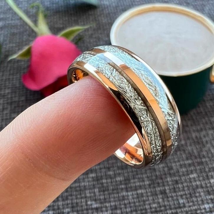 Trouwringen Wolfraam 18 karaat rosé goud verguld - Lilly, Sieraden, Tassen en Uiterlijk, Ringen, Nieuw, Dame of Heer, Overige kleuren