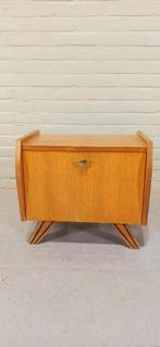 Vintage nachtkastje, Huis en Inrichting, Slaapkamer | Nachtkastjes, Ophalen, Tweedehands, Minder dan 45 cm, Tweedehands