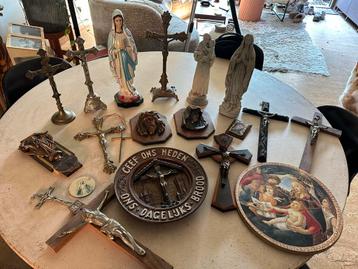 Religieuze items - Zolderopruiming beschikbaar voor biedingen