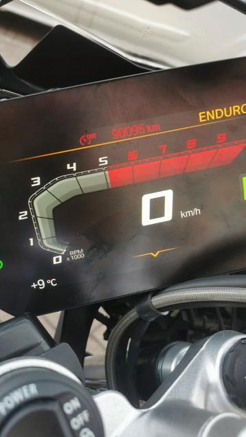 Bmw gs  sleutel bij maken keyless of normaal  beschikbaar voor biedingen