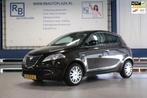 Lancia Ypsilon 0.9 TwinAir Gold / SUPER LEUKE AUTO ! ! !, Auto's, Voorwielaandrijving, Euro 5, 86 pk, Gebruikt