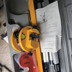 Een laser met waterpas inclusief statief en veiligheidsbril, Ophalen of Verzenden, Zo goed als nieuw
