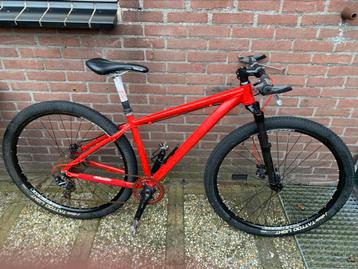 Racefiets  beschikbaar voor biedingen