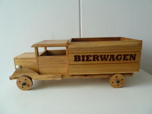 Grote houten bierwagen waarin 6 flesjes bier passen, Huis en Inrichting, Woonaccessoires | Overige, Ophalen of Verzenden
