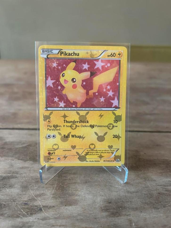 Pikachu RC7, Hobby en Vrije tijd, Verzamelkaartspellen | Pokémon, Zo goed als nieuw, Ophalen of Verzenden