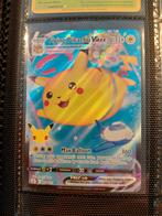 Flying Pikachu VMAX - Near Mint, Hobby en Vrije tijd, Verzamelkaartspellen | Pokémon, Ophalen of Verzenden, Zo goed als nieuw